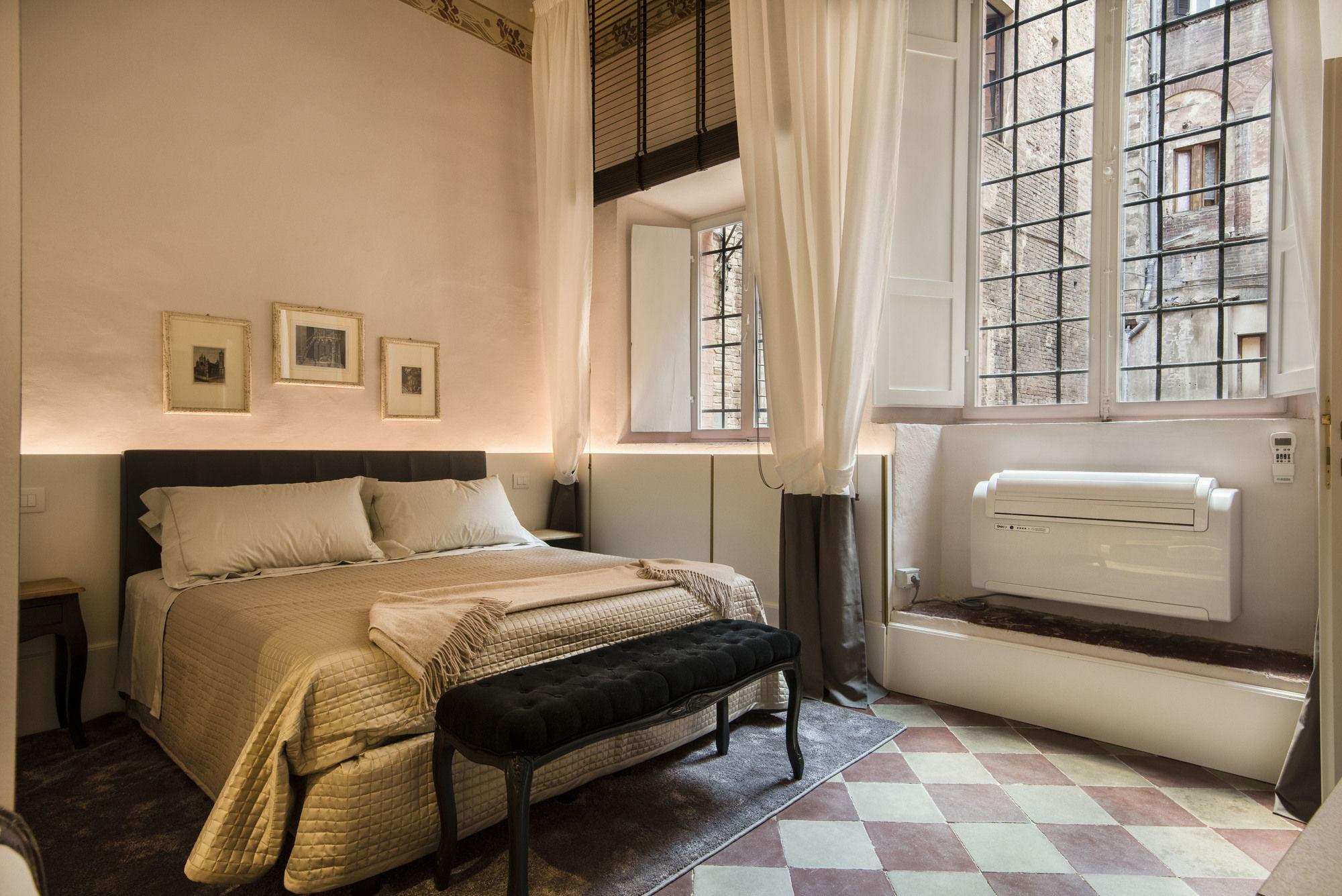 La Terrazza Sul Campo-Rooms Only سيينا المظهر الخارجي الصورة