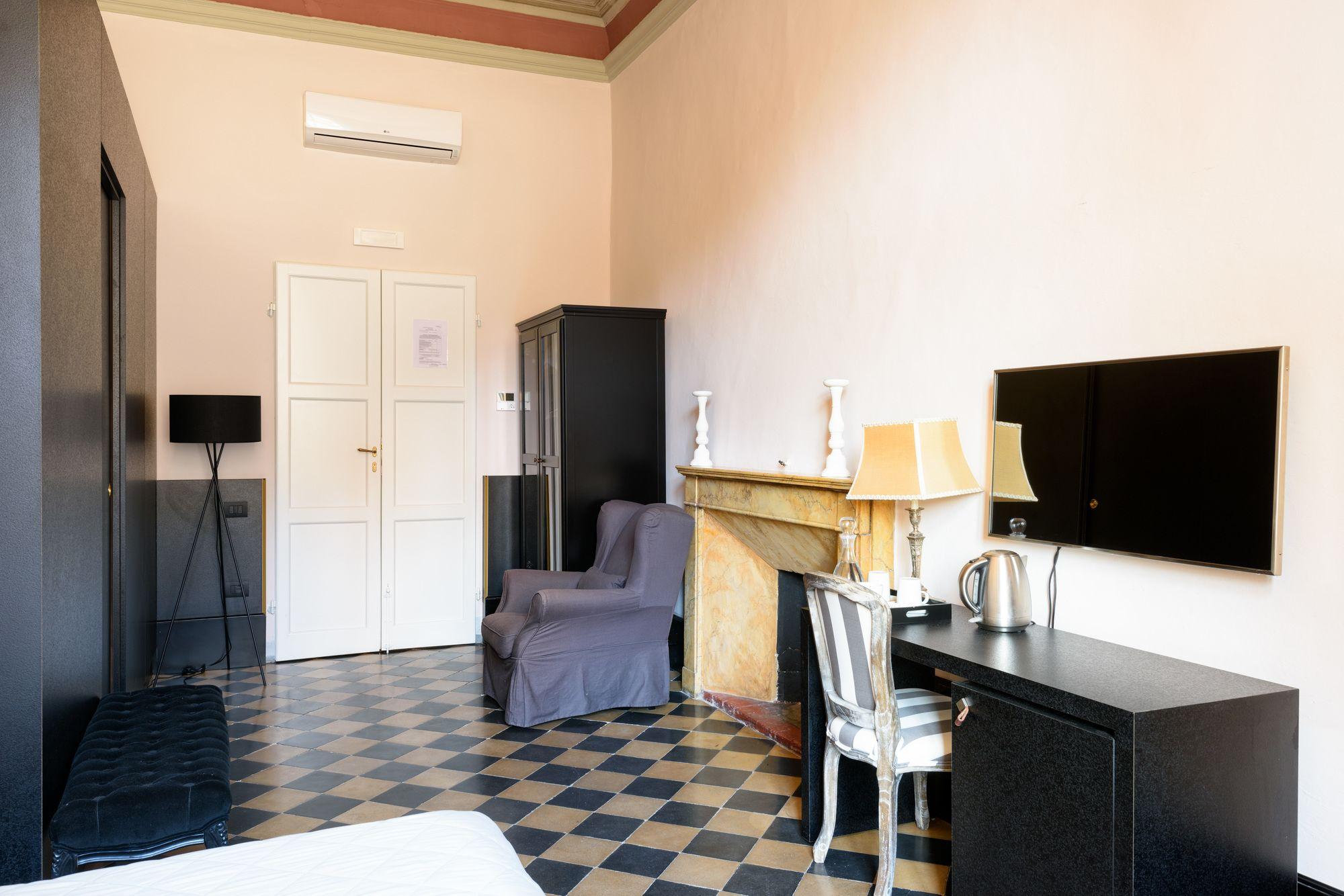 La Terrazza Sul Campo-Rooms Only سيينا المظهر الخارجي الصورة