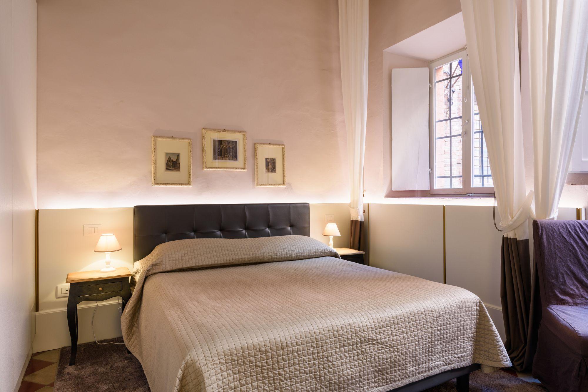 La Terrazza Sul Campo-Rooms Only سيينا المظهر الخارجي الصورة