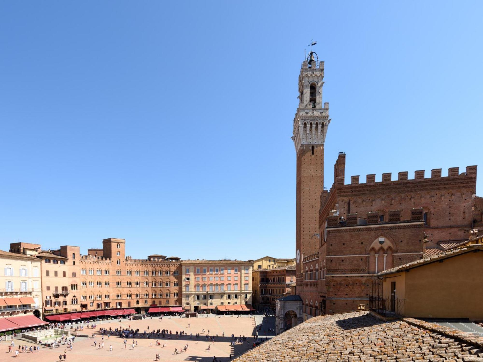 La Terrazza Sul Campo-Rooms Only سيينا المظهر الخارجي الصورة